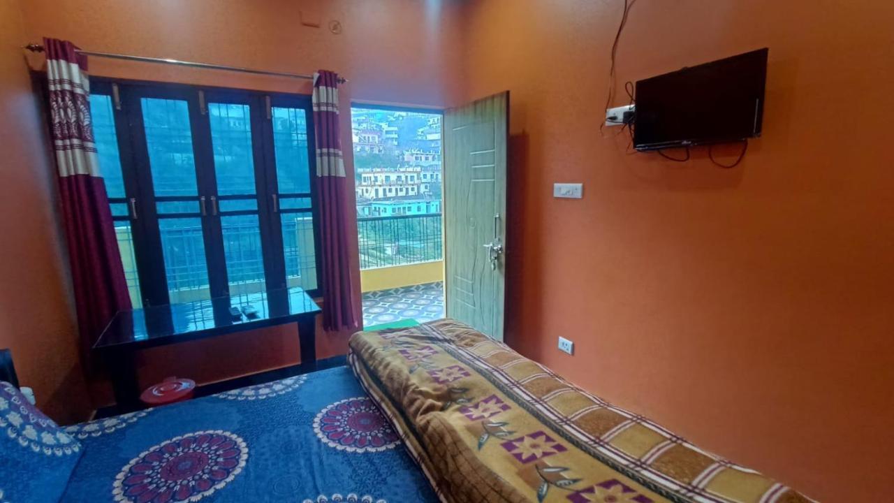 Goodwill Home Stay Almora Zewnętrze zdjęcie