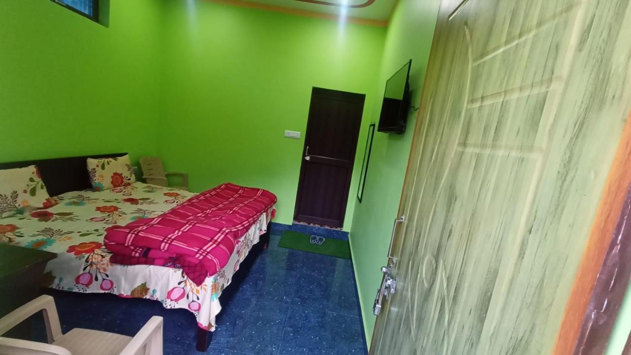 Goodwill Home Stay Almora Zewnętrze zdjęcie