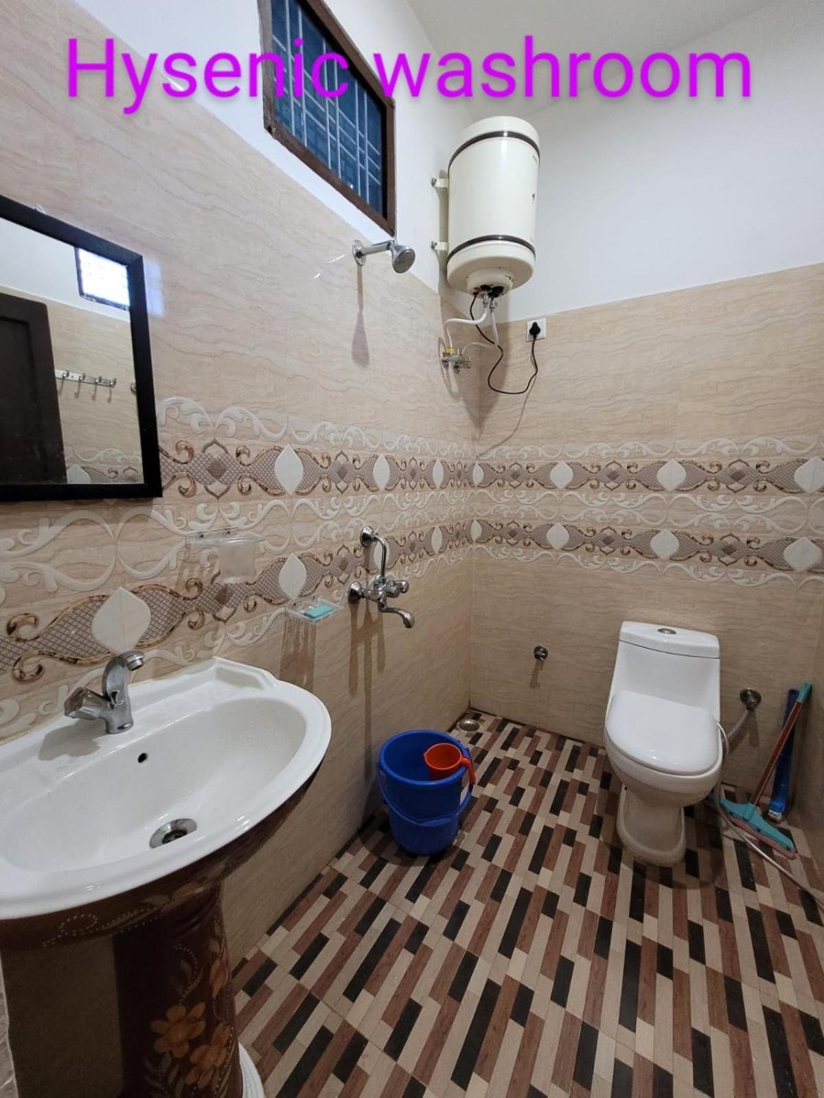 Goodwill Home Stay Almora Zewnętrze zdjęcie